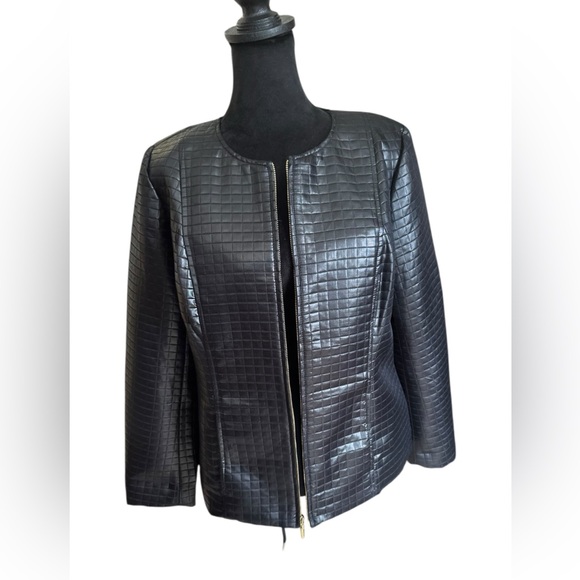 Kim Rogers Quilted Cropped Jacket – Black – Size M - Picture 4 of 11